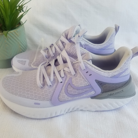 Nike Shoes - ❤️Brand New Nike lilac react sneakers💕